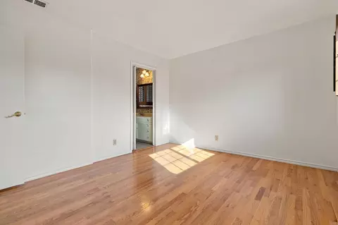 Bedroom - 1690 Juniper Ave, Solvang, CA 93463 photo 2 of 4