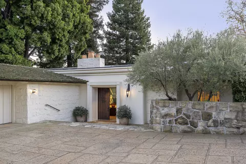 Exterior - 2069 China Flat Rd, Montecito, CA 93108 photo 4 of 13