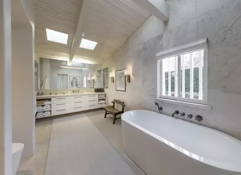 Bath - 2069 China Flat Rd, Montecito, CA 93108 photo 1 of 4