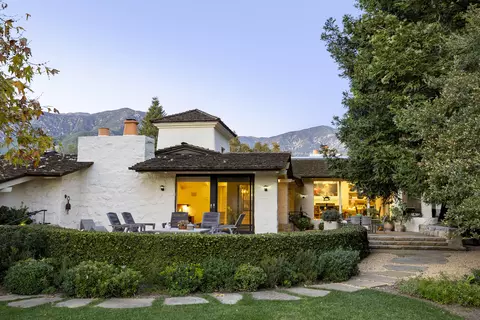 2069 China Flat Rd, Montecito, CA 93108