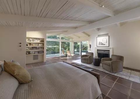Bedroom - 2069 China Flat Rd, Montecito, CA 93108 photo 1 of 3