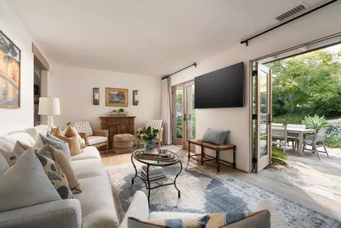 Living - 830 Summit Rd, Santa Barbara, CA 93108 photo 3 of 3