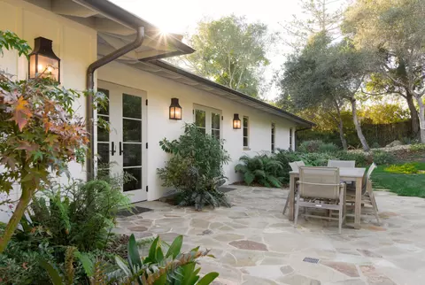 Exterior - 830 Summit Rd, Santa Barbara, CA 93108 photo 5 of 11