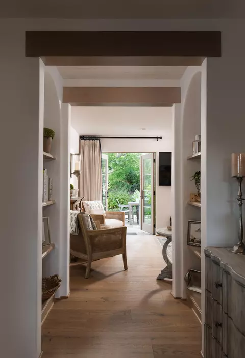 Entry Way - 830 Summit Rd, Santa Barbara, CA 93108 photo 1 of 2