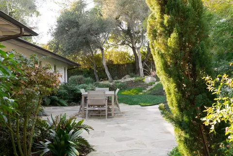 Exterior - 830 Summit Rd, Santa Barbara, CA 93108 photo 7 of 11
