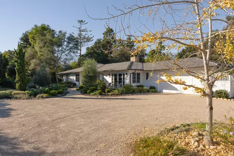 Exterior - 830 Summit Rd, Santa Barbara, CA 93108 photo 2 of 11