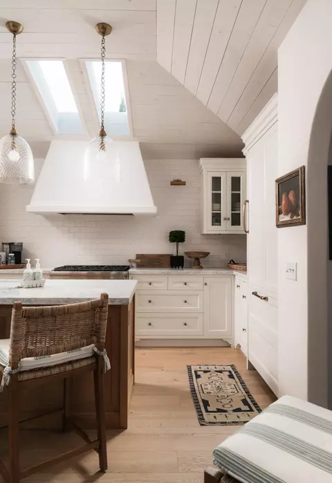 Kitchen - 830 Summit Rd, Santa Barbara, CA 93108 photo 1 of 2