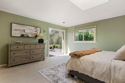 Bedroom - 24 La Vuelta Rd, Montecito, CA 93108 photo 1 of 5