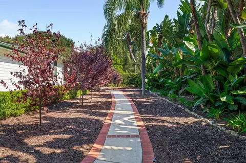 Exterior - 24 La Vuelta Rd, Montecito, CA 93108 photo 4 of 12
