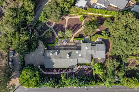 View/Area - 24 La Vuelta Rd, Montecito, CA 93108 photo 1 of 2