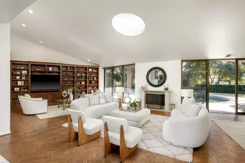 Living - 2141 Ten Acre Rd, Montecito, CA 93108 photo 1 of 2