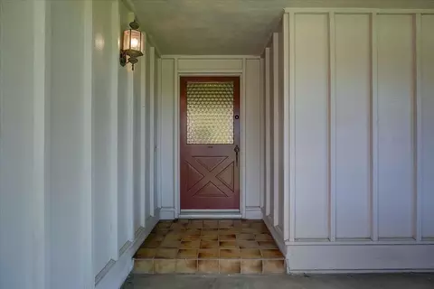 Entry Way - 604 Dara Rd, Goleta, CA 93117 photo 1 of 2