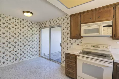 Kitchen - 604 Dara Rd, Goleta, CA 93117 photo 3 of 4