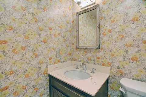 Bath - 604 Dara Rd, Goleta, CA 93117 photo 1 of 5