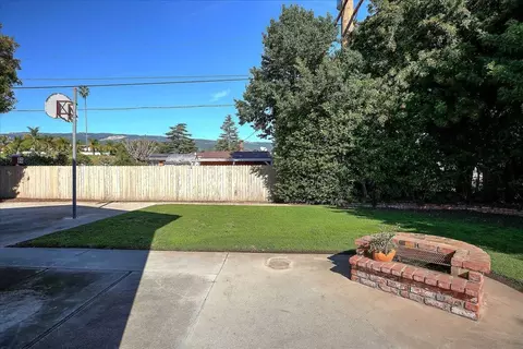 Exterior - 604 Dara Rd, Goleta, CA 93117 photo 12 of 16