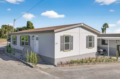 7368 Hollister Ave #SPC 27, Goleta, CA 93117