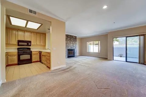 Living - 4501 Carpinteria #C, Carpinteria, CA 93013 photo 2 of 8