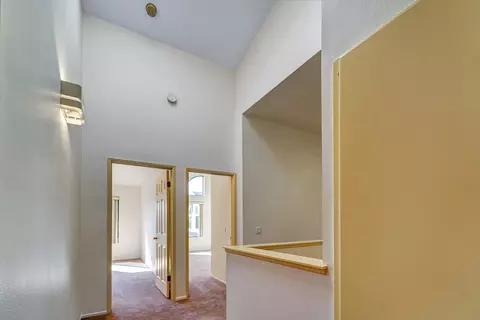 Entry Way - 4501 Carpinteria #C, Carpinteria, CA 93013 photo 5 of 6