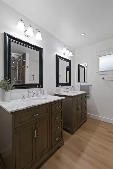 Bath - 1867 Ringsted Dr, Solvang, CA 93463 photo 3 of 6