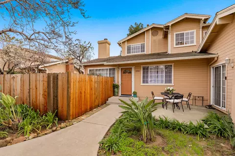 1206 Blanchard St, Santa Barbara, CA 93103