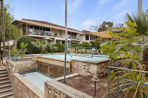 2030 State St #6, Santa Barbara, CA 93105