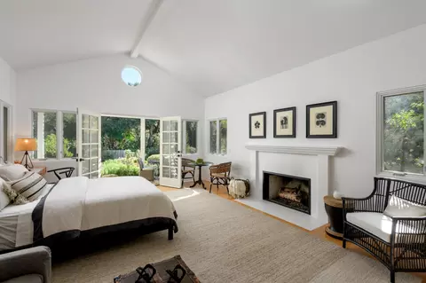 Bedroom - 2795 E Valley Rd, Montecito, CA 93108 photo 3 of 3