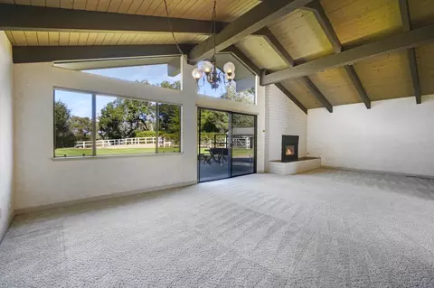 Living - 926 Ranch View Ln, Solvang, CA 93463 photo 2 of 6