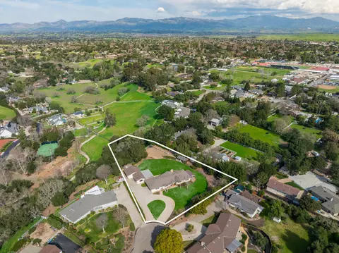 View/Area - 926 Ranch View Ln, Solvang, CA 93463 photo 3 of 8