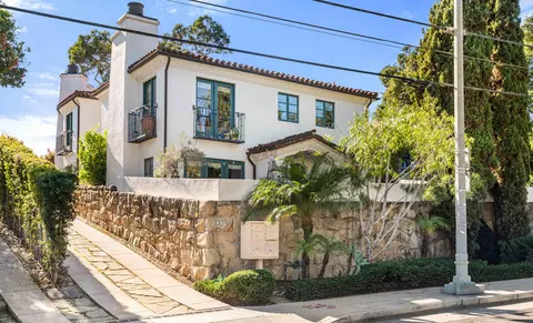 821 Laguna St #A, Santa Barbara, CA 93101