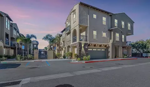 2644 Outrider Ln, Camarillo, CA 93012
