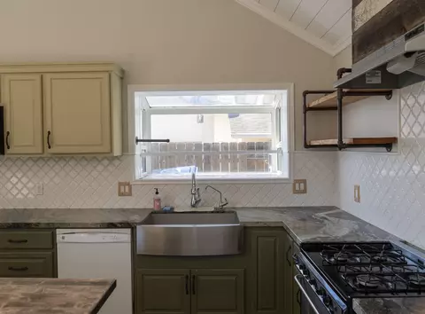Kitchen - 232 Vega Ave, Lompoc, CA 93436 photo 5 of 7