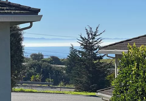 View/Area - 5945 Hickory #4, Carpinteria, CA 93013 photo 1 of 3