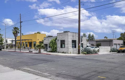 Exterior - 706-708 E Haley St, Santa Barbara, CA 93103 photo 1 of 7