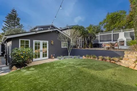 Exterior - 420 Seaview Rd, Montecito, CA 93108 photo 2 of 6