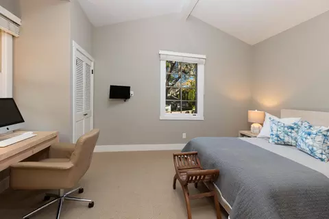Bedroom - 420 Seaview Rd, Montecito, CA 93108 photo 4 of 4