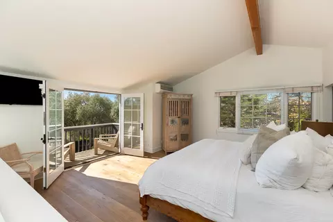 Bedroom - 420 Seaview Rd, Montecito, CA 93108 photo 1 of 4