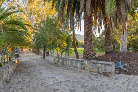1519 Ayers Ave, Ojai, CA 93023 photo 3