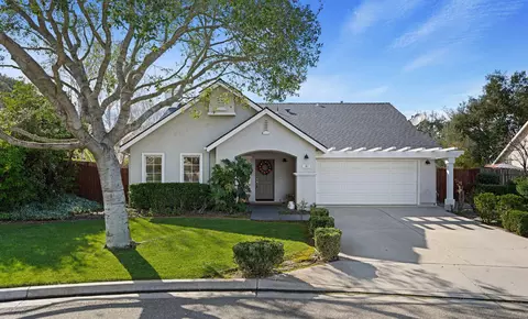 583 Fairchild Ln, Los Alamos, CA 93440
