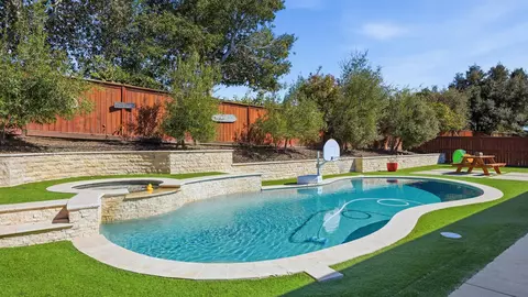 397 Savanna Dr, Los Alamos, CA 93440
