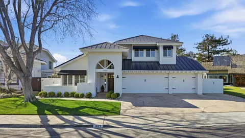 1825 Olive Dr, Santa Maria, CA 93454