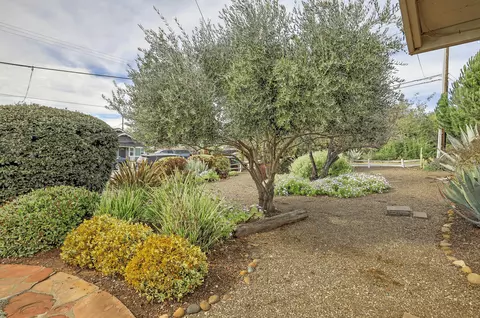 Exterior - 590 Pine St, Solvang, CA 93463 photo 8 of 11