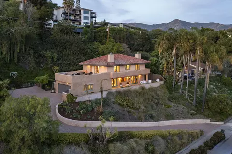 14 Chase Dr, Santa Barbara, CA 93108