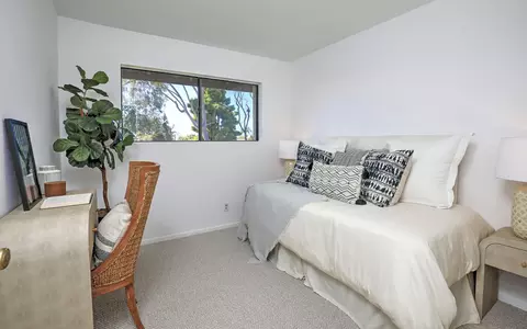Bedroom - 4420 Catlin Cir UNIT C, Carpinteria, CA 93013 photo 3 of 3