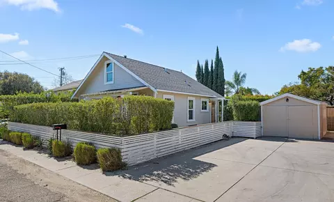 2203 Parkway Dr, Santa Barbara, CA 93105
