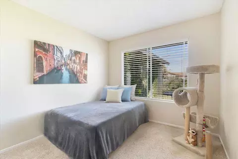 Bedroom - 1704 E Nectarine Ave, Lompoc, CA 93436 photo 4 of 6
