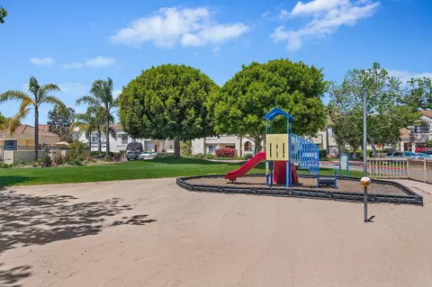 Exterior - 1230 Franciscan Ct #7, Carpinteria, CA 93013 photo 7 of 8