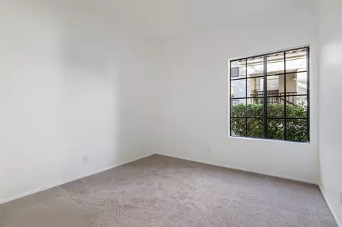 Bedroom - 1230 Franciscan Ct #7, Carpinteria, CA 93013 photo 3 of 4