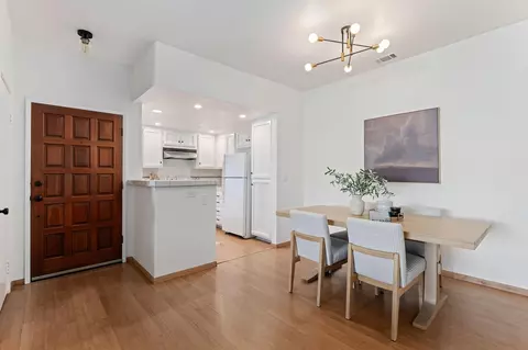 Dining - 1230 Franciscan Ct #7, Carpinteria, CA 93013 photo 1 of 2