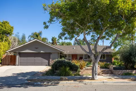 430 Harvard Ln, Santa Barbara, CA 93111