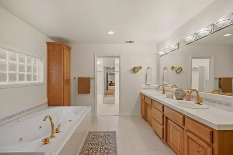 Bath - 312 Freya Dr, Solvang, CA 93463 photo 1 of 5